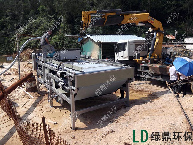矿山石英石处理_矿山专用压滤机应用（广东云浮矿场）
