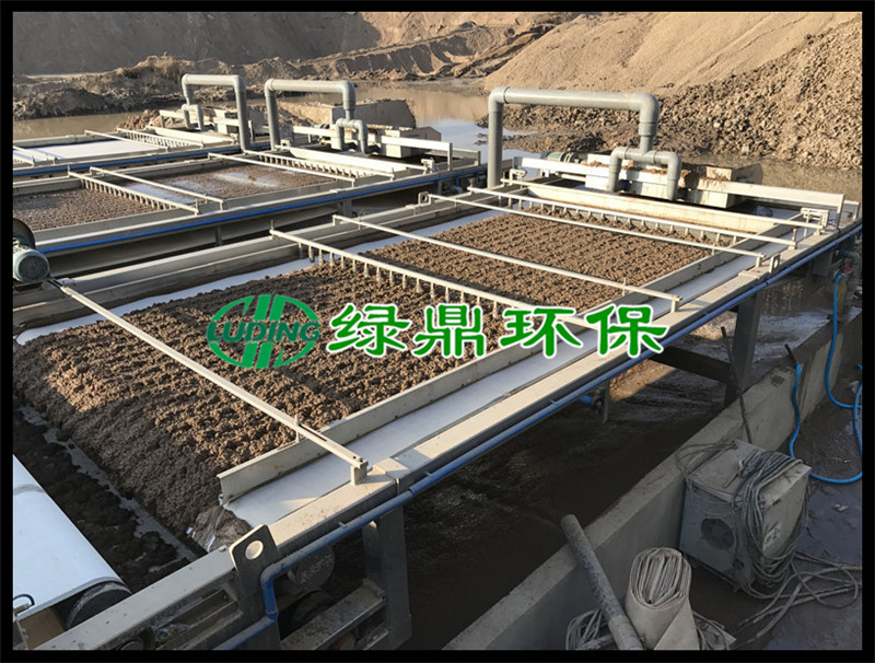西安洗沙厂泥浆处理工程 沙场泥浆脱水机运行案例