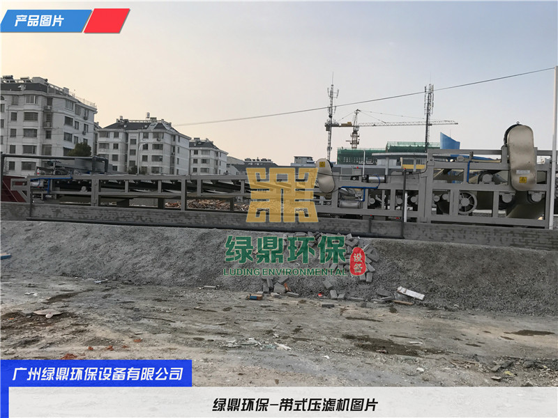 建筑污泥脱水机 建筑打桩泥浆处理设备图片